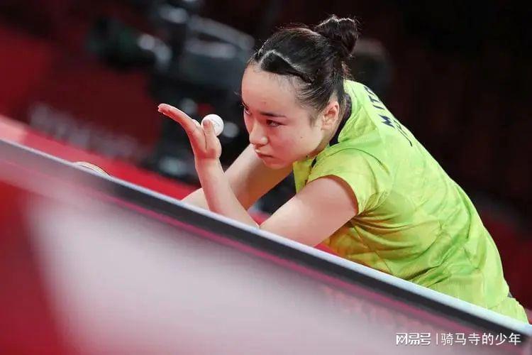 培养具有领 培养具有领